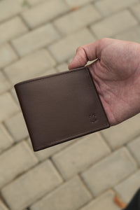 SUPER SLIM MAGNETIC WALLET