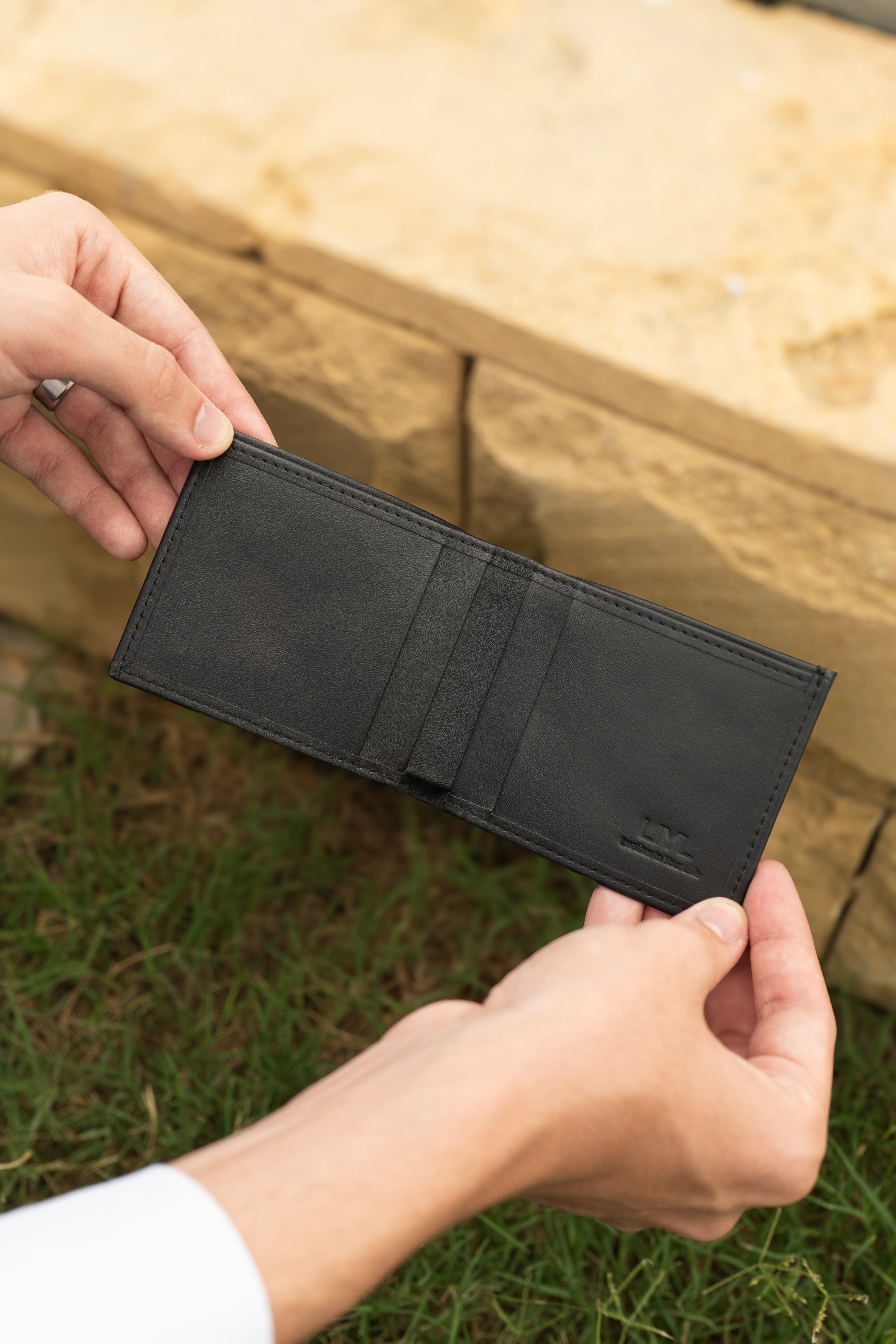 BLACK & BROWN SLIM WALLET