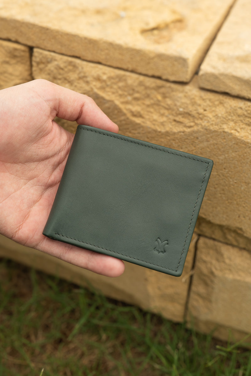 SUPER SLIM MAGNETIC WALLET