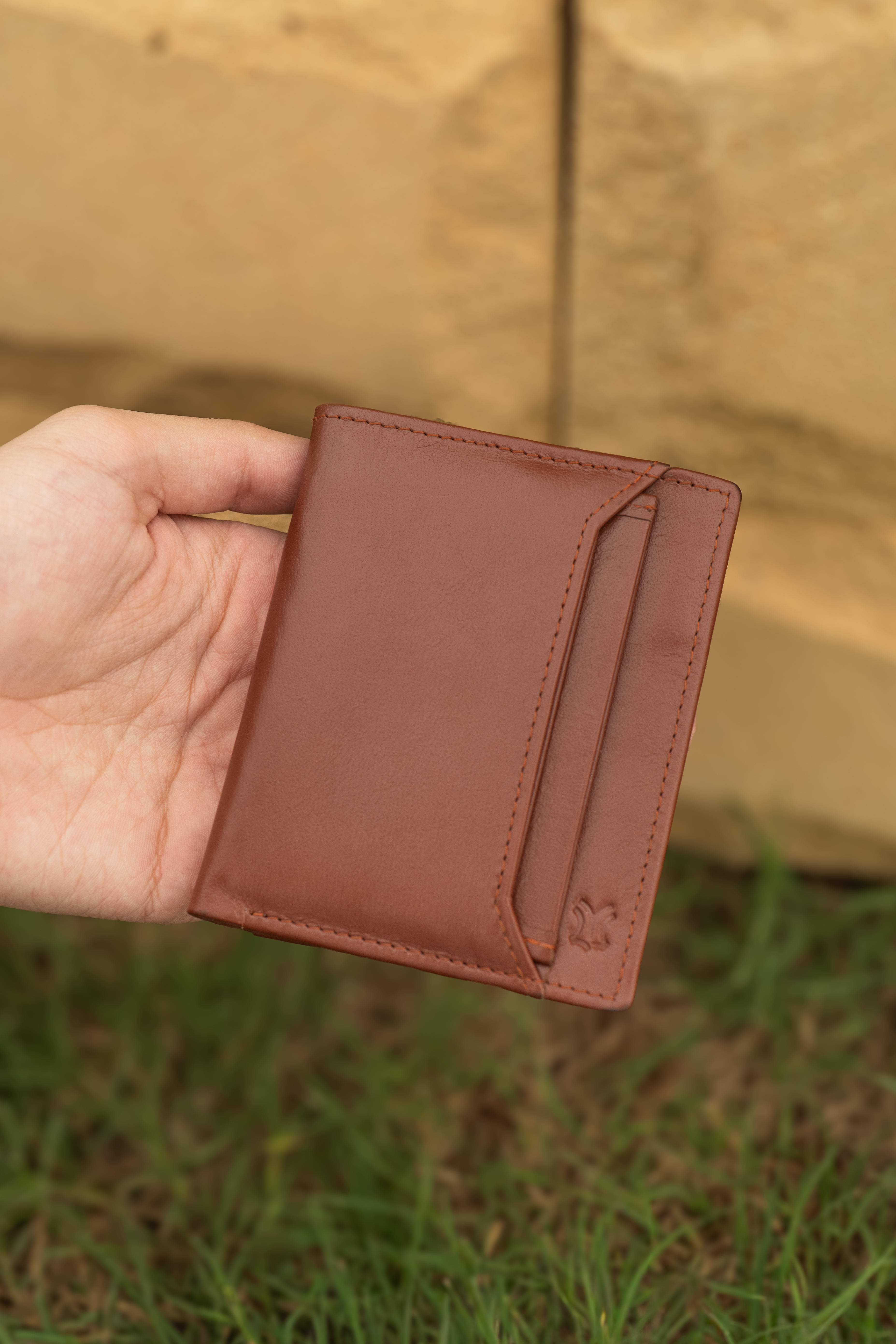 WALLET WITH CARDHOLDER