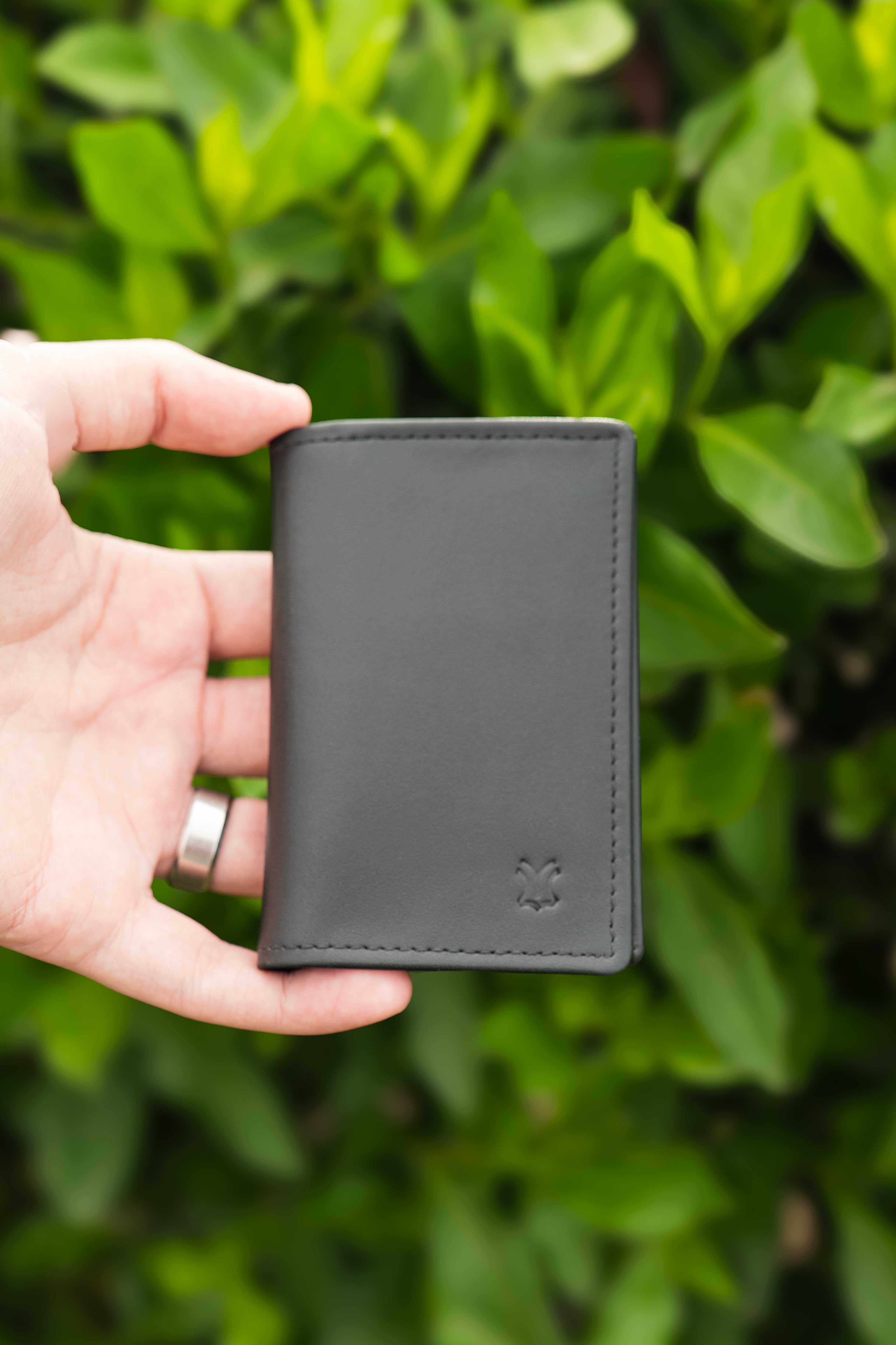 BI FOLD CARDHOLDER
