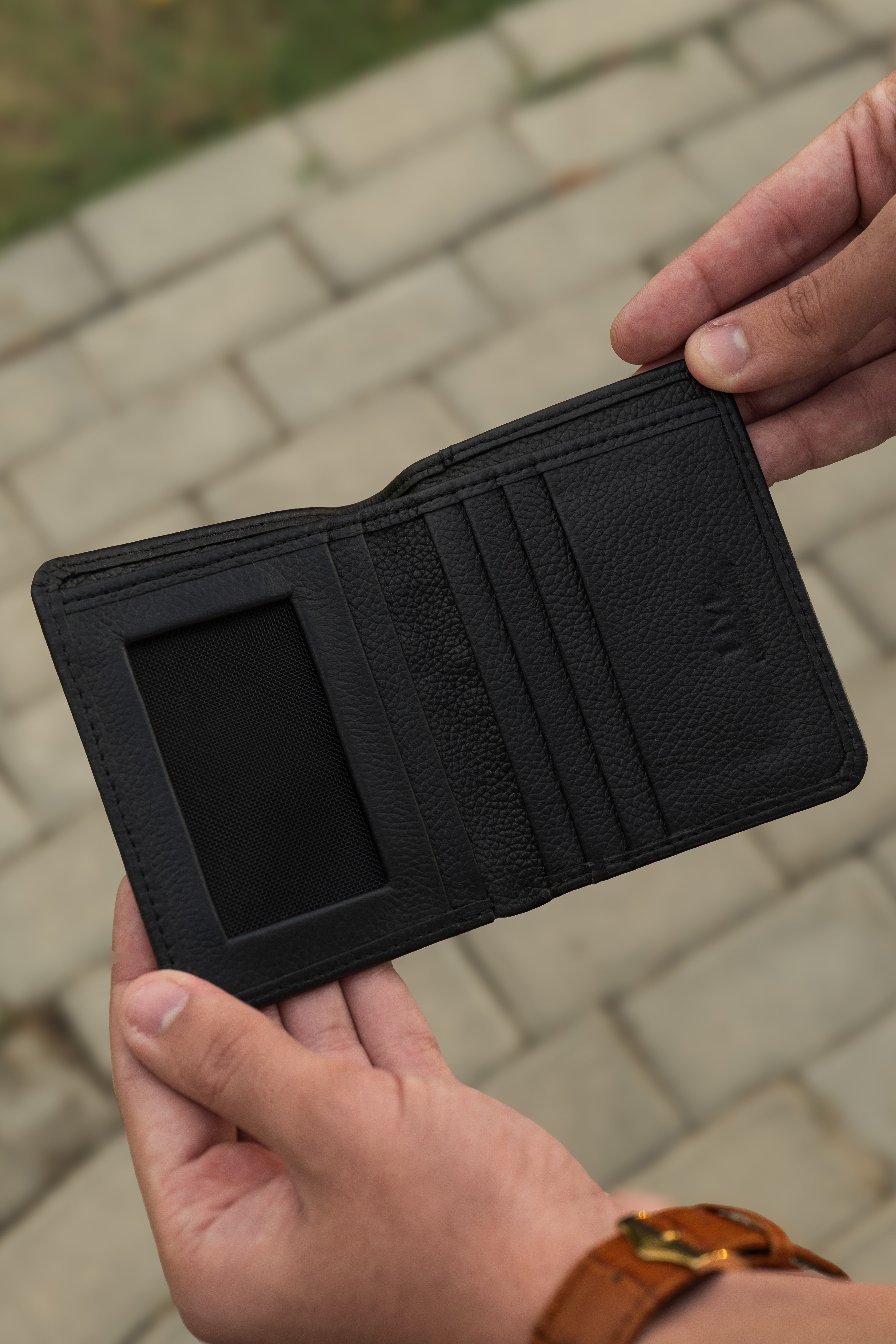 BIFOLD