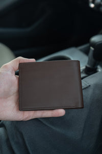 MEDIUM WALLET WITH FLAP